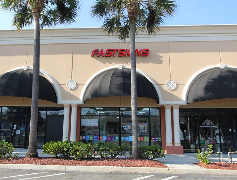 FASTSIGNS Office Exterior